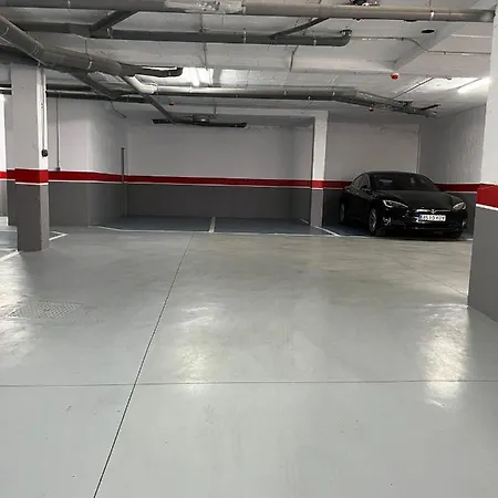 Sherry Ii Parking Gratuito Apartamento